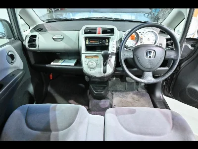 HONDA LIFE