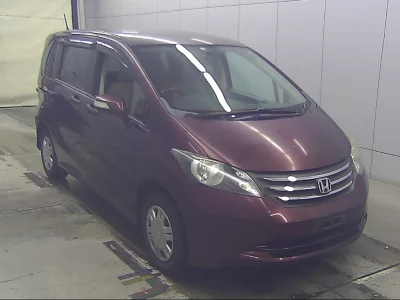 HONDA FREED