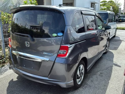 HONDA FREED