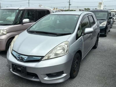 HONDA FIT SHUTTLE