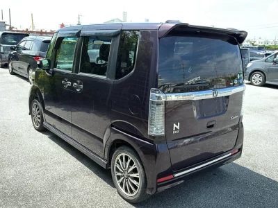 HONDA N BOX