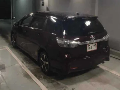 TOYOTA WISH