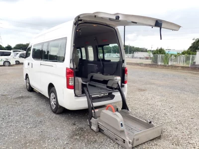 NISSAN NV350 CARAVAN