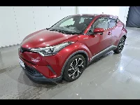 Цена авто Toyota C-HR с аукционов Японии, номер кузова ZYX10, пробег 172 000, оценка 2
