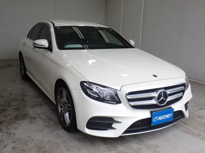 MERCEDES BENZ E CLASS