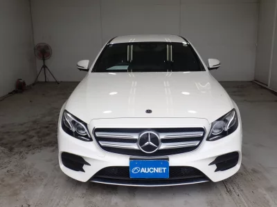 MERCEDES BENZ E CLASS
