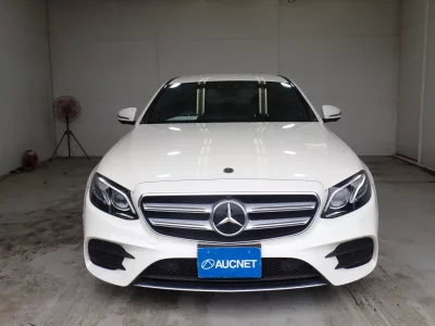 MERCEDES BENZ E CLASS