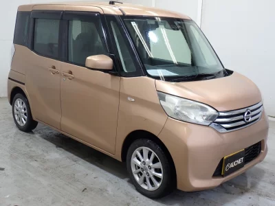 NISSAN DAYZ ROOX