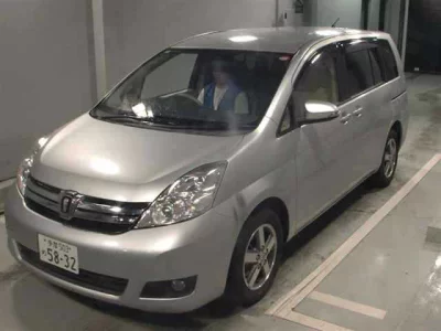 TOYOTA ISIS
