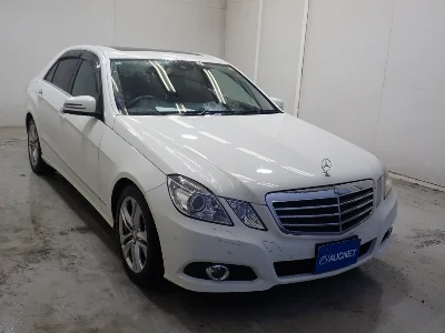 MERCEDES BENZ E CLASS