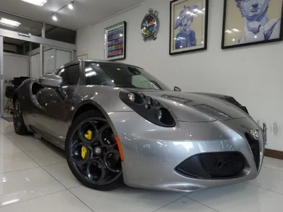ALFA ROMEO 4C