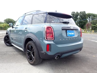 MINI MINI CROSSOVER