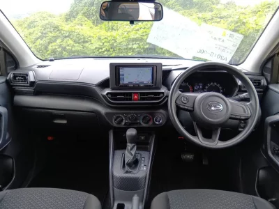 DAIHATSU ROCKY