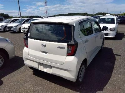 DAIHATSU MIRA E S