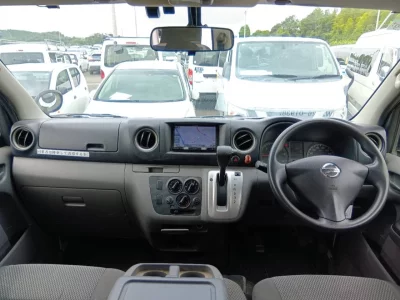 NISSAN NV350 CARAVAN
