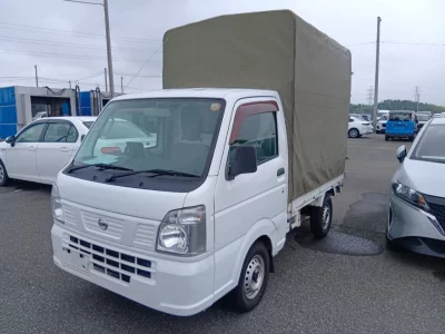 NISSAN CLIPPER TRUCK