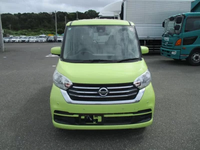 NISSAN DAYZ ROOX