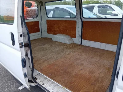 NISSAN CARAVAN
