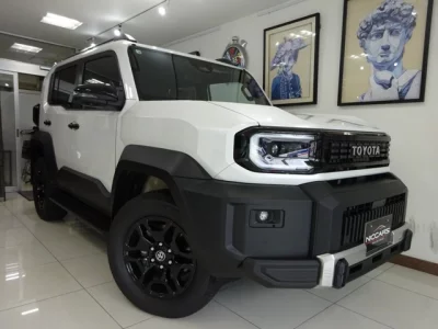TOYOTA LAND CRUISER FJ