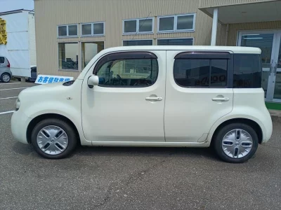 NISSAN CUBE