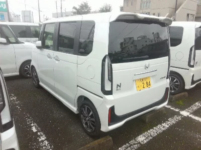 HONDA N BOX