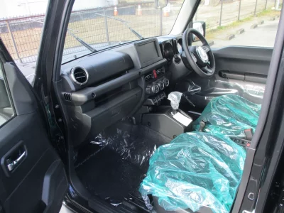 SUZUKI JIMNY NOMADE