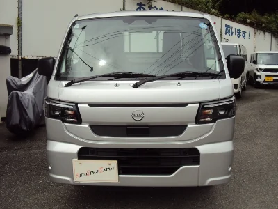 NISSAN CLIPPER TRUCK