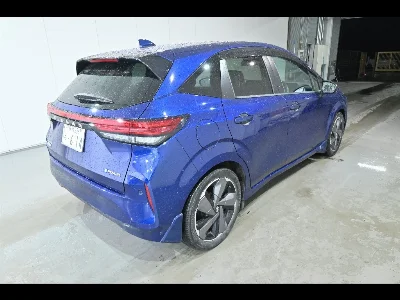 NISSAN AURA