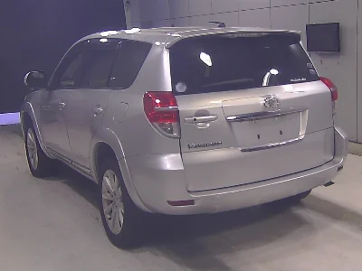 TOYOTA VANGUARD