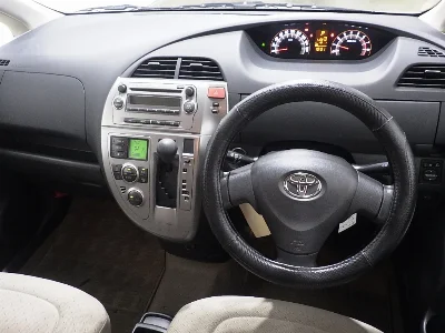 TOYOTA RACTIS