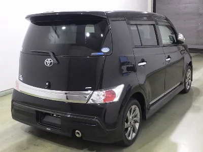 TOYOTA BB