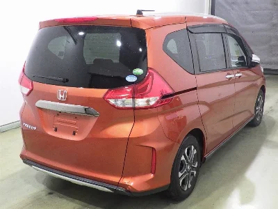 HONDA FREED+