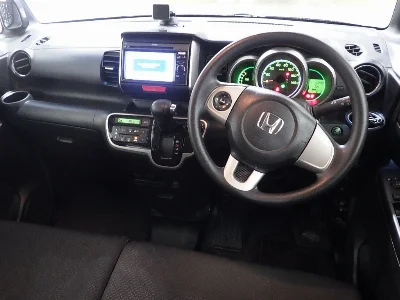 HONDA N BOX PLUS