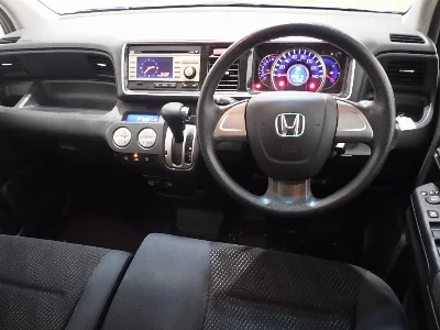 HONDA LIFE