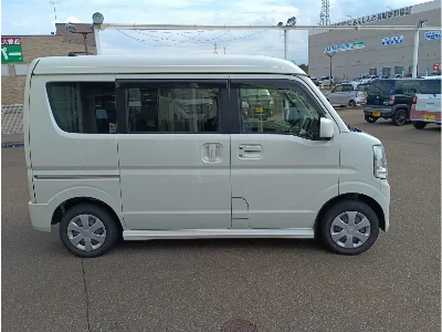 NISSAN CLIPPER RIO