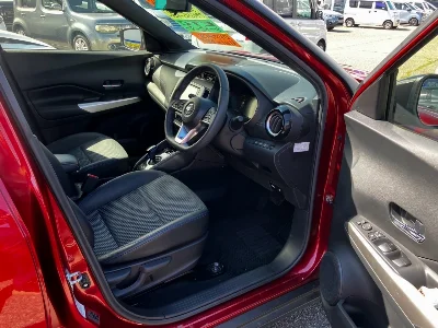 NISSAN KICKS