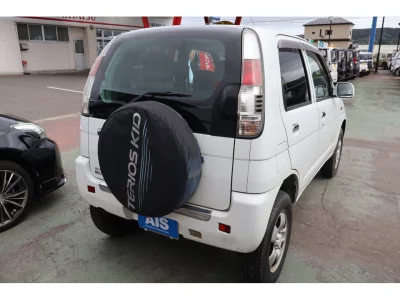 DAIHATSU TERIOS KID