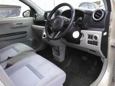 DAIHATSU BOON