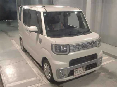 TOYOTA PIXIS MEGA