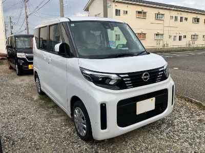 NISSAN ROOX