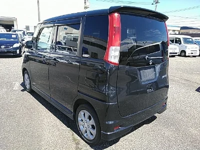 SUZUKI PALETTE