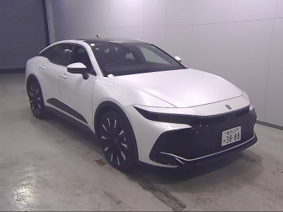 TOYOTA CROWN CROSSOVER
