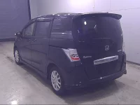Honda Freed Spike