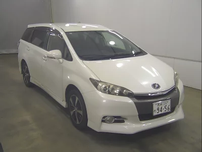 TOYOTA WISH