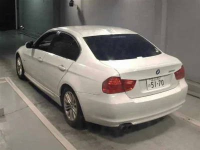 BMW 3 SERIES