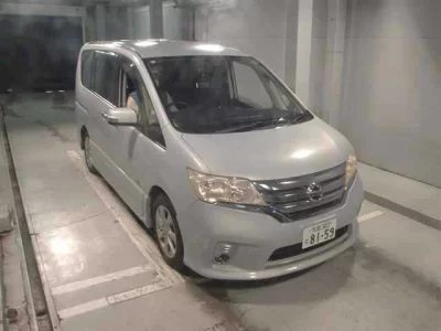 NISSAN SERENA