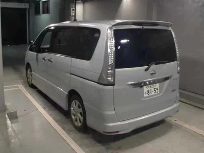 NISSAN SERENA