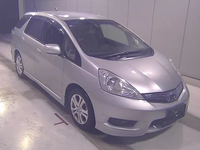 HONDA FIT SHUTTLE