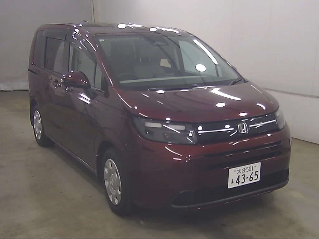 Honda Freed  с аукциона в Японии