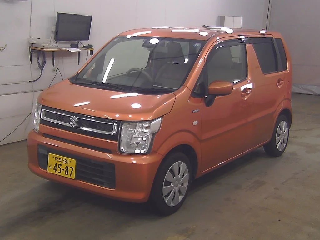 Suzuki Wagon R  с аукциона в Японии